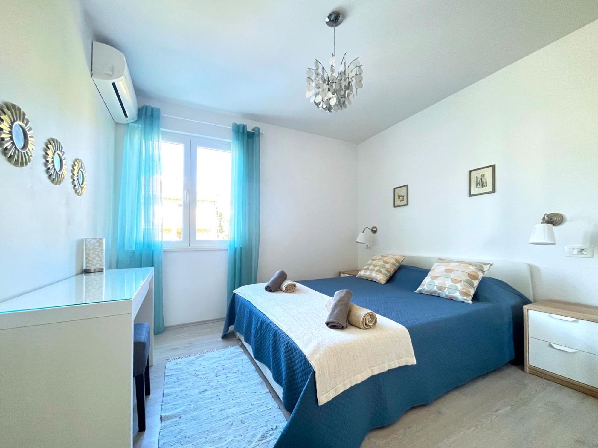 Apartments Sea & Sky Старий Град Номер фото